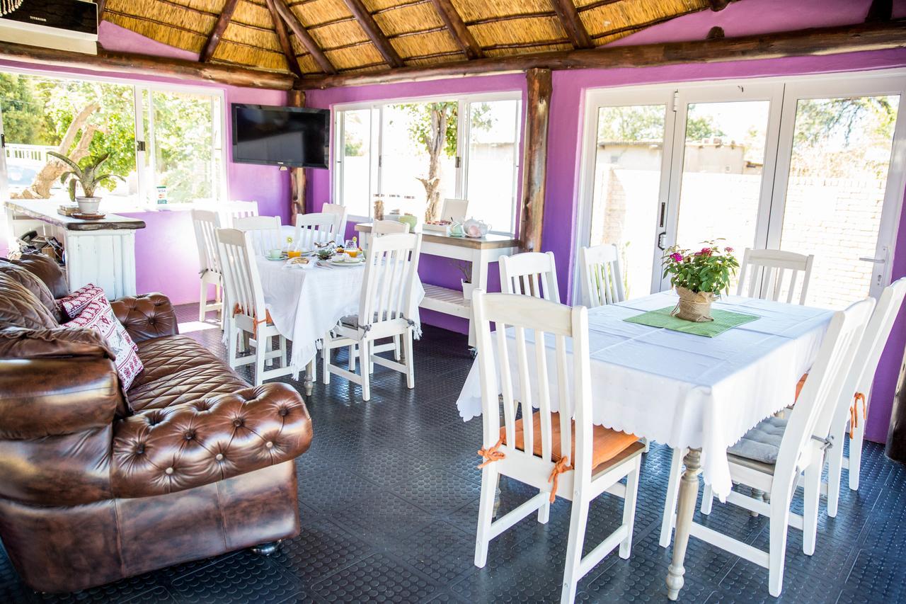 Tshiberry Bed & Breakfast Phokeng Esterno foto